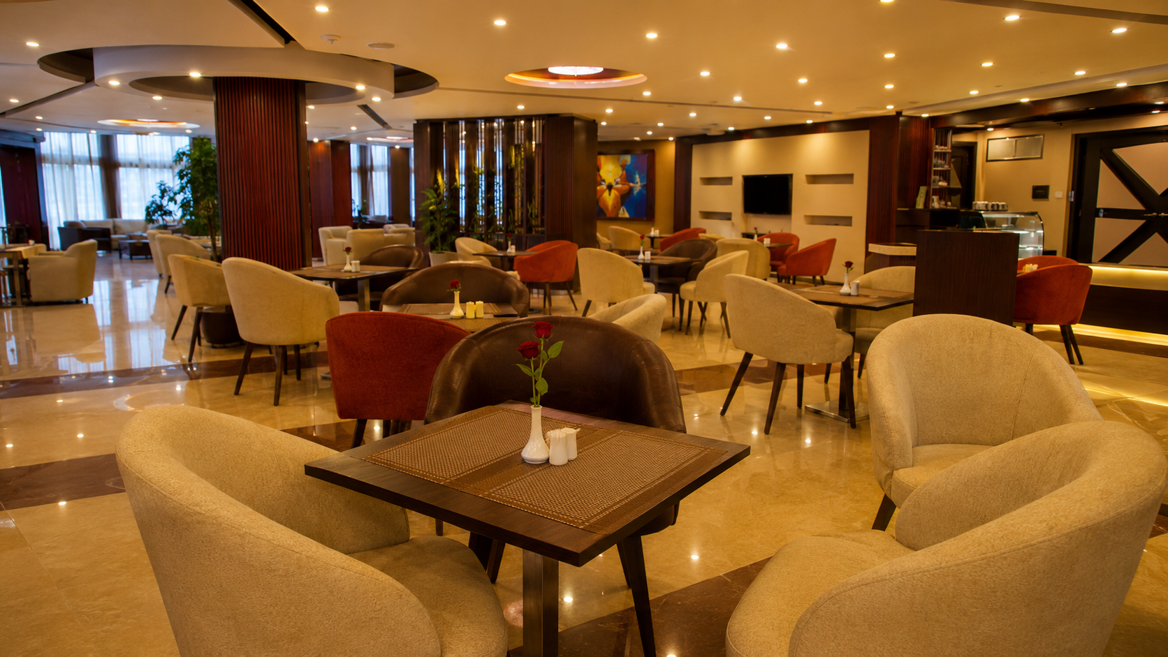 Holiday Hotel restaurant and breakfast lounge